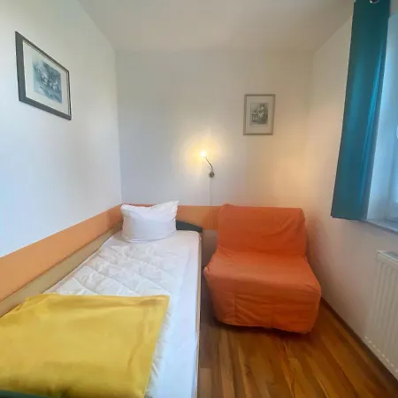 Am Hochzeitsberg 3a - 2 Breege